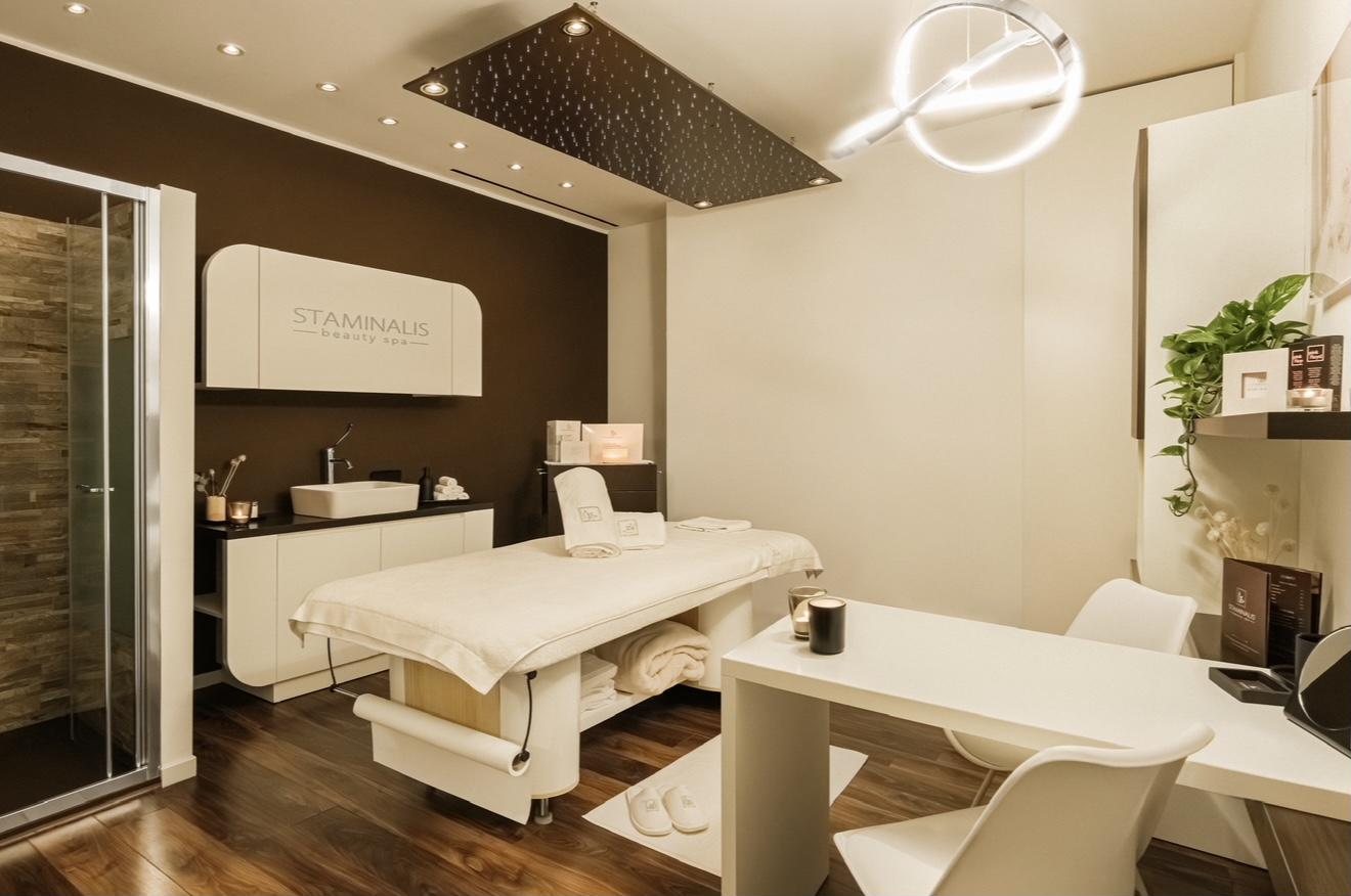 Trattamento in cabina alla Staminalis Beauty Spa